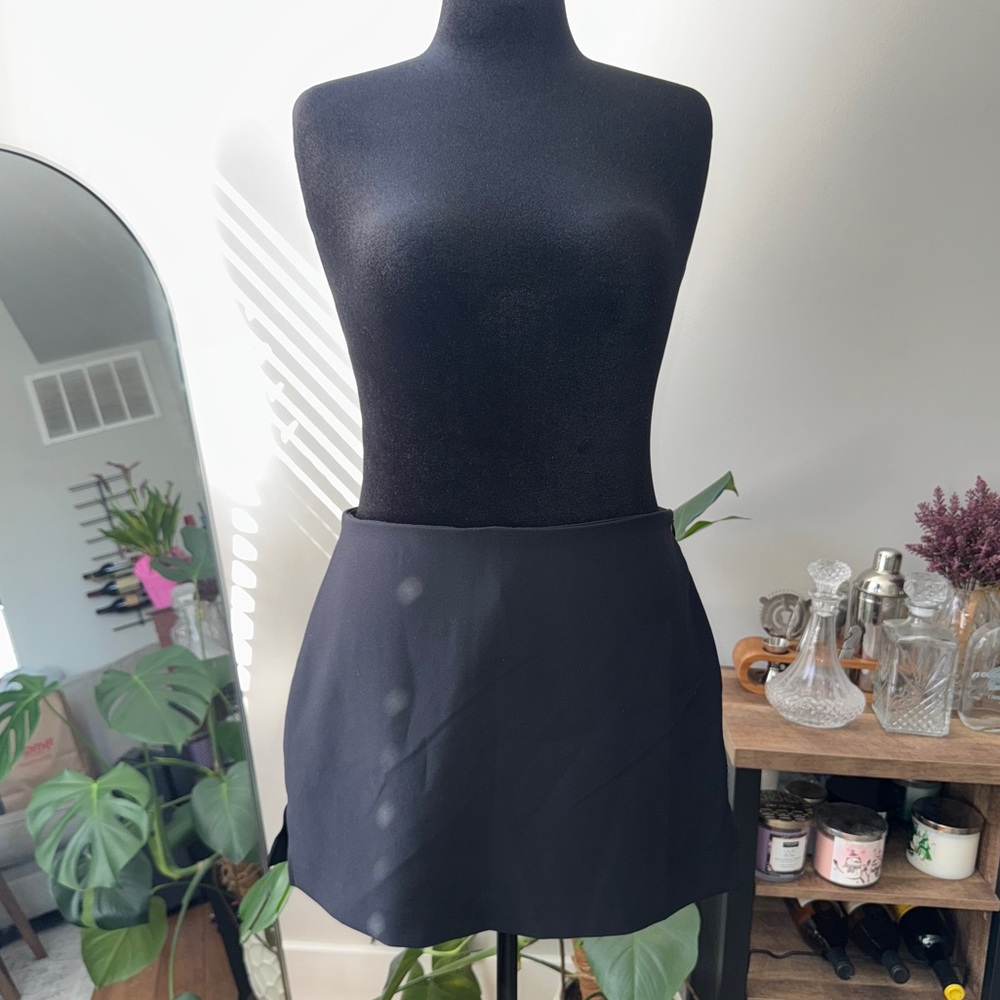 Express Editor Mini Skort - image 1